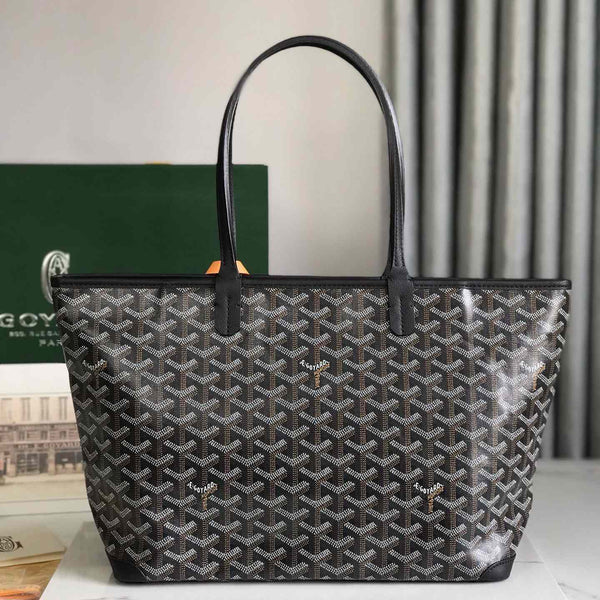 Goyard Saint Louis PM Bag